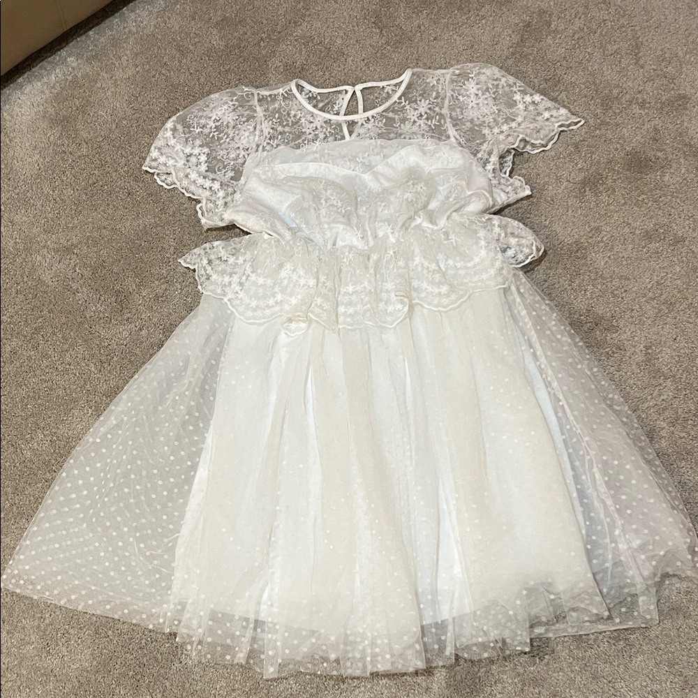 SHEIN Curve White Garment